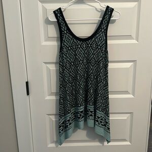 Karen Kane Turquoise and black tunic. Cute with leggings!